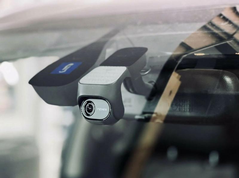 Установка видеорегистратора